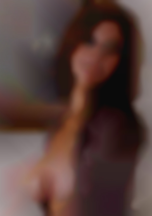 Women sucking uncircumcized milfs cock!
